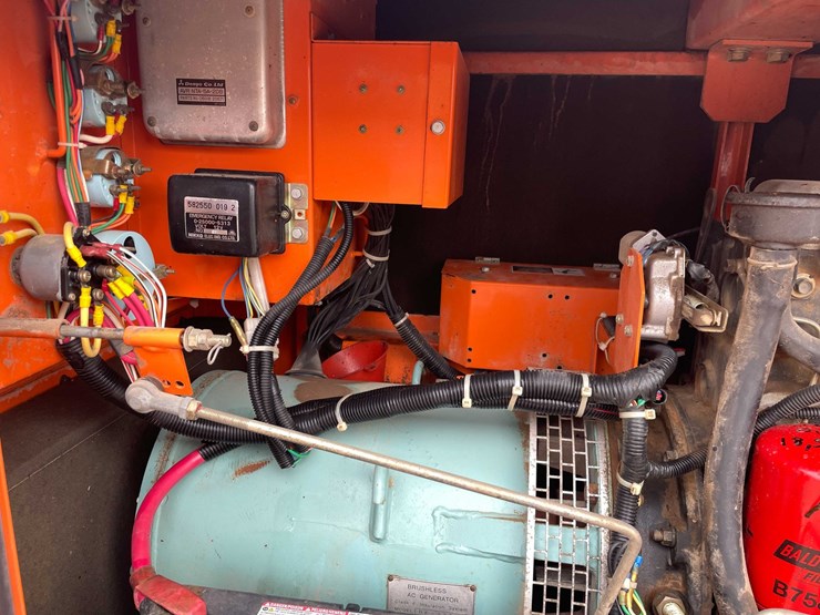 #4091-•-mq-power-whisper-watt-25-generator-image-48