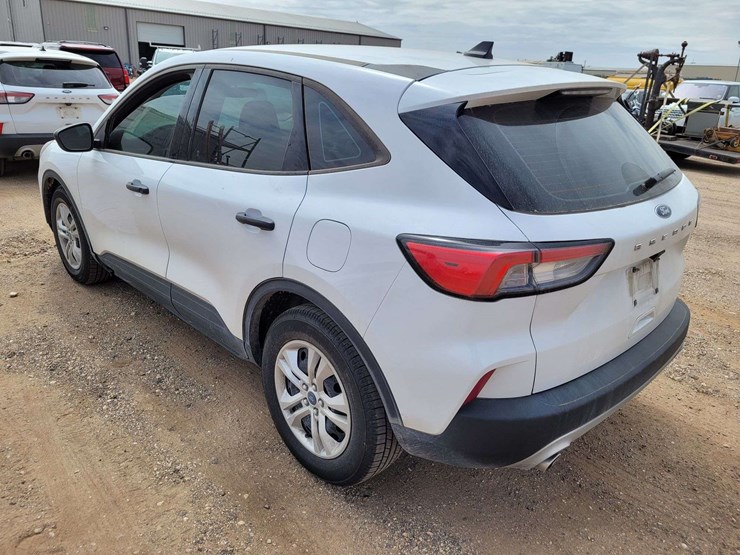 2021-ford-escape-image-6