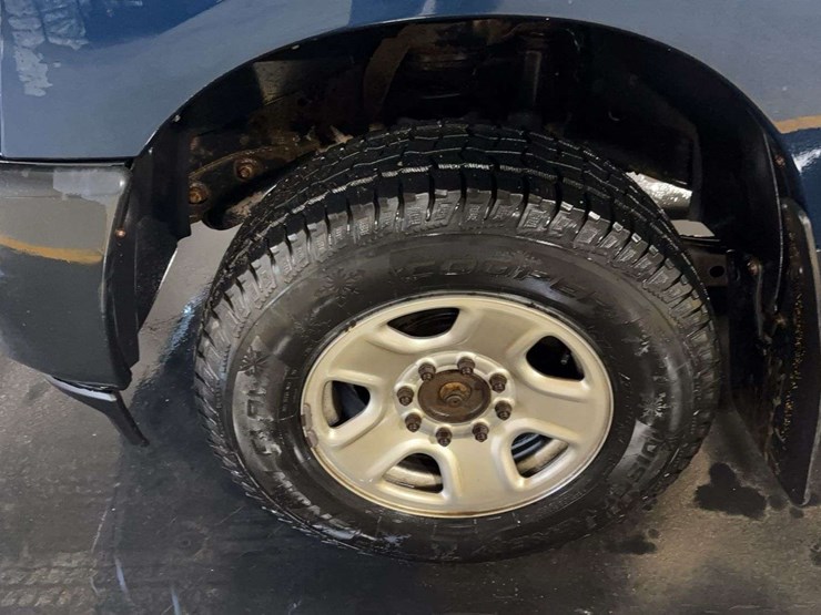 2019-dodge-3500-image-23