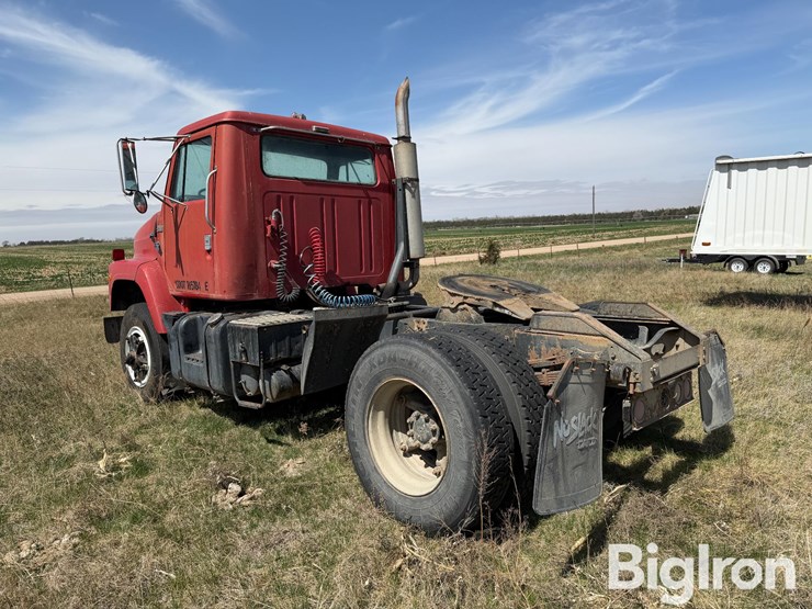 1989-international-s2300-image-7