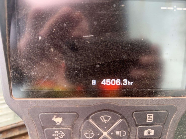 2019-case-cx145c-image-33