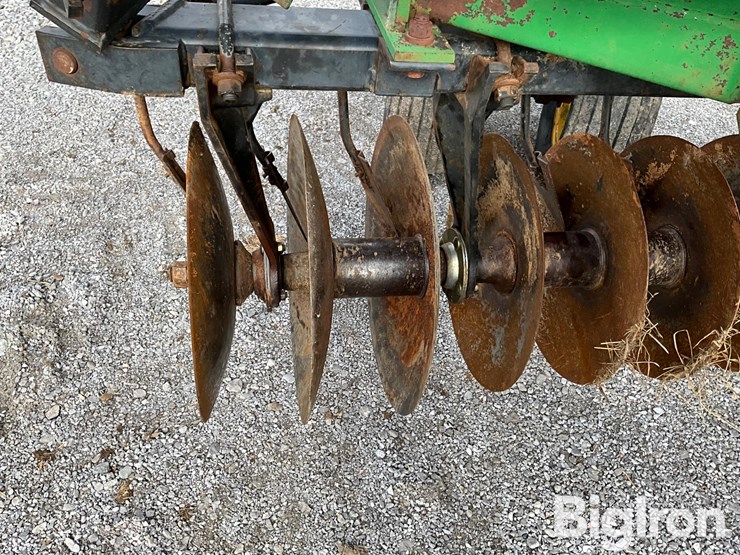 john-deere-630-image-15