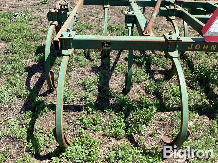 john-deere-1610-image-20
