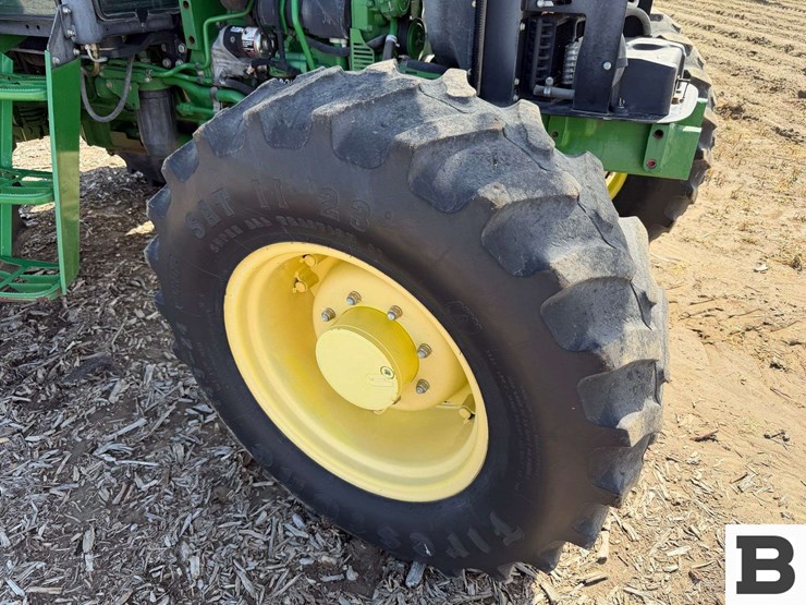 2009-john-deere-6115d-image-51