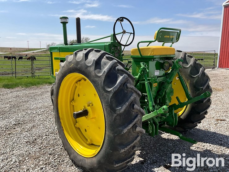 1956-john-deere-720-image-7