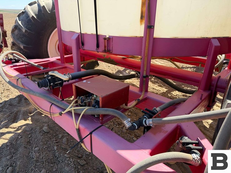 custom-92'-sprayer---ritzville,-wa-image-21