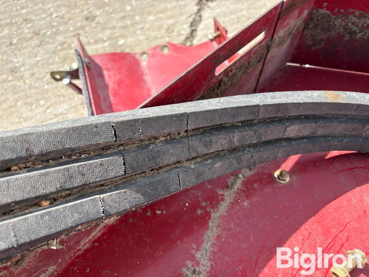 case-ih-2588-image-13