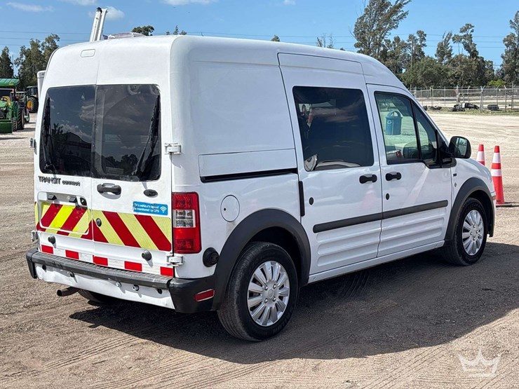 2013-ford-transit-connect-image-3