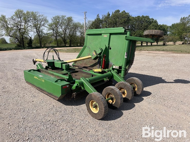 john-deere-1518-image-7