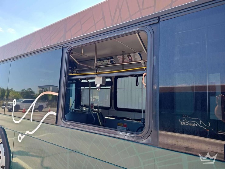 2012-gillig-low-floor-image-22