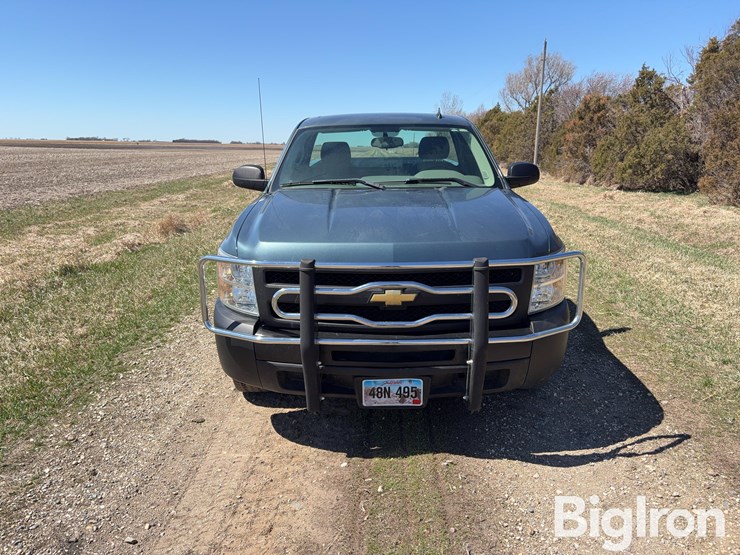 2009-chevrolet-silverado-1500-image-2