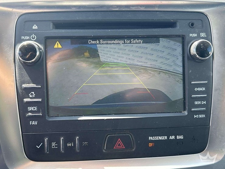 2014-gmc-acadia-image-17