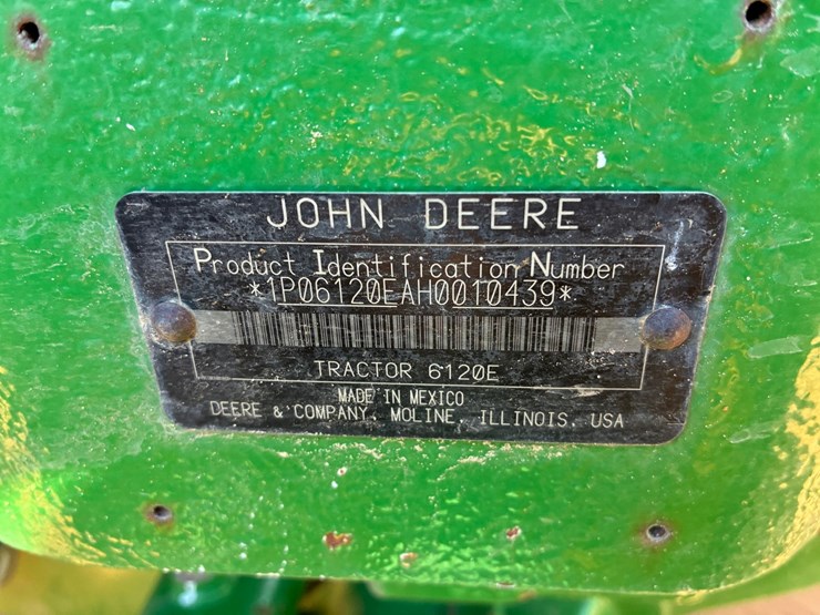 2017-john-deere-6120e-image-9
