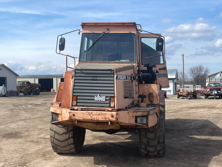 volvo-a25b-image-2