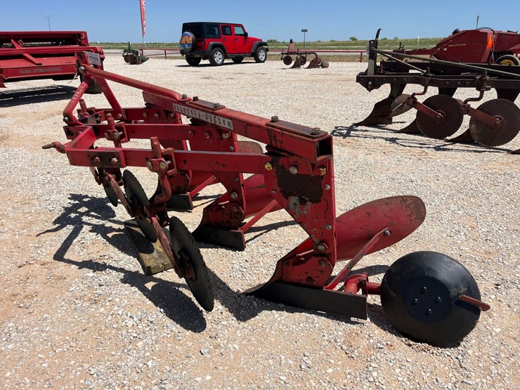 massey-ferguson-43-image-4