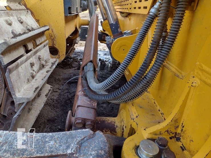 deere-1050-p-tier-image-71