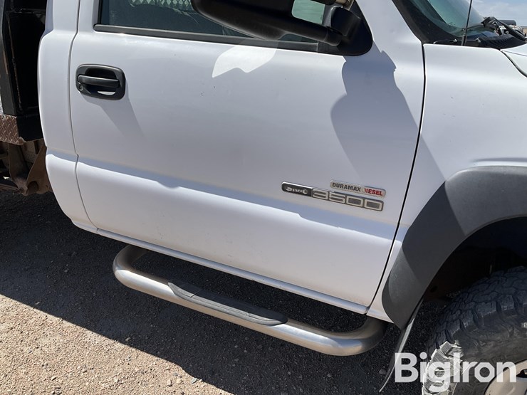 2005-gmc-sierra-1500-image-14