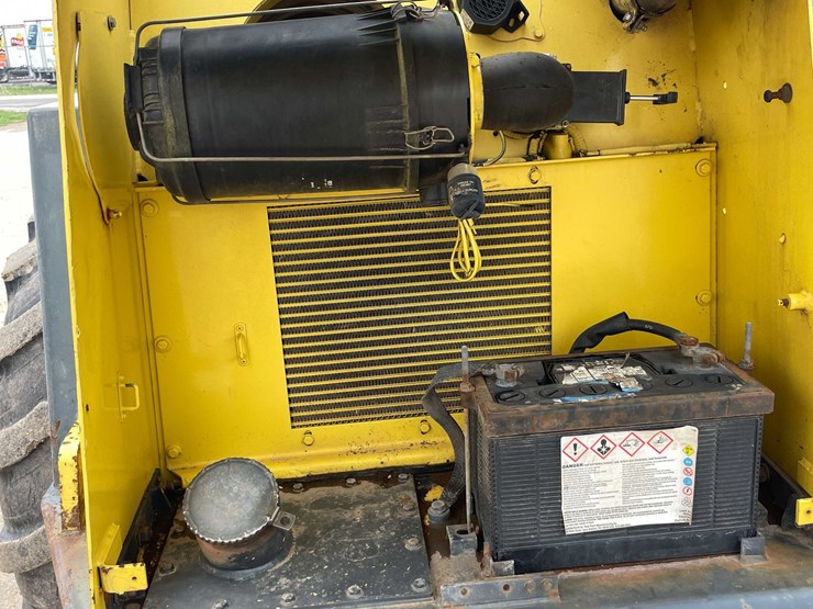 #4049-•-bomag-roller-image-32