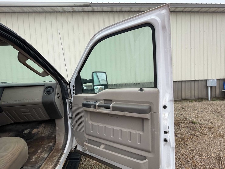#4058-•-2009-ford-(has-wi-title)-image-82