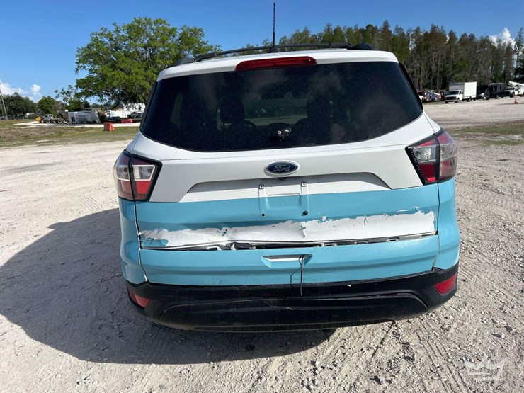 2018-ford-escape-image-23