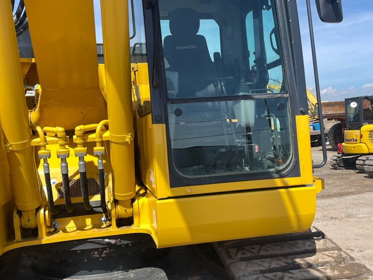 2022-komatsu-pc238us-lc-11-image-38