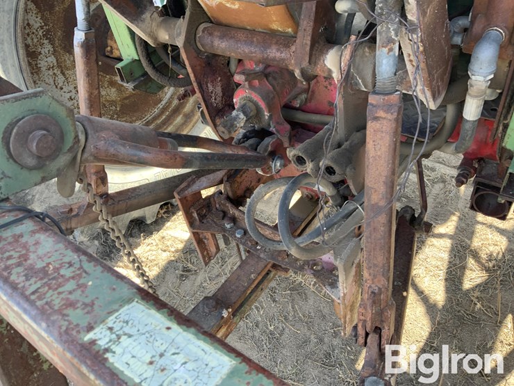 massey-ferguson-44-image-19