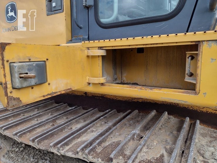 2004-deere-655c-ii-image-32
