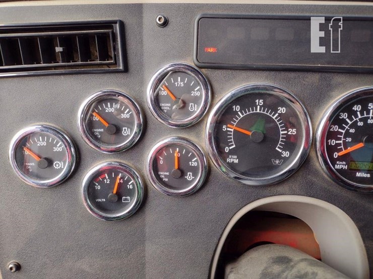 2019-western-star-4700-image-9