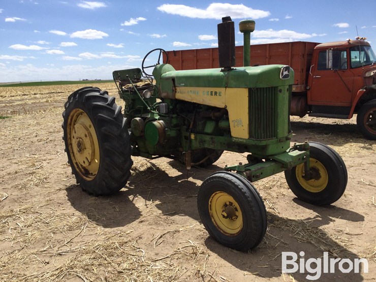 1959-john-deere-730-image-3