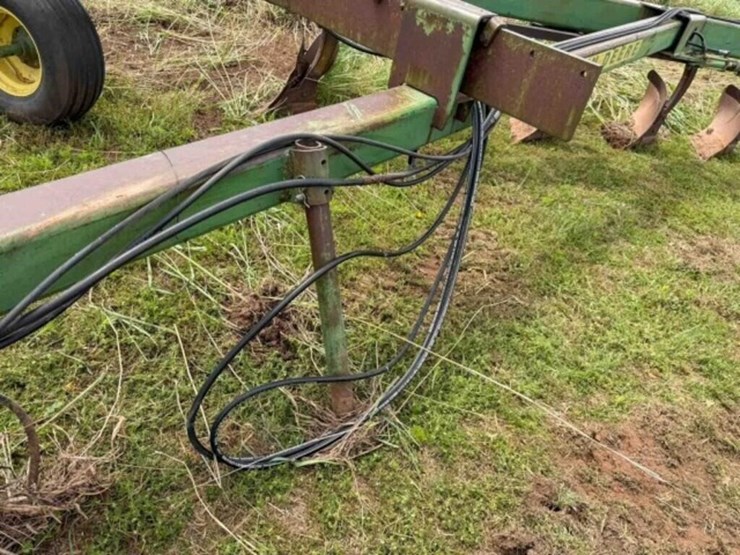 john-deere-2800-image-11