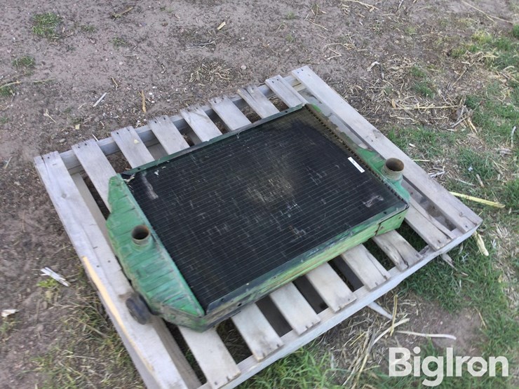 john-deere-4455-image-3