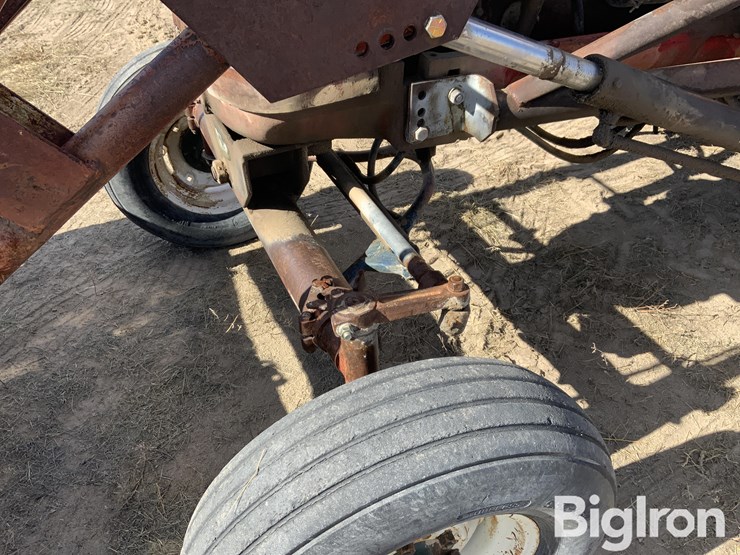 massey-ferguson-44-image-11