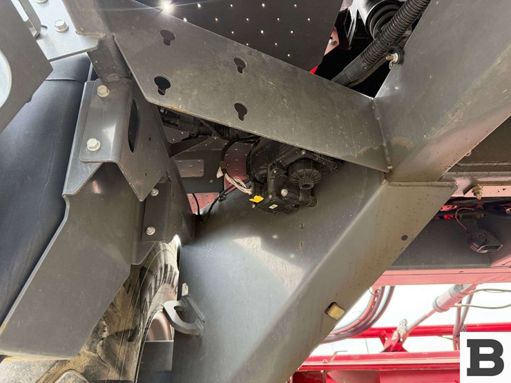 2019-massey-ferguson-wr9970-image-32