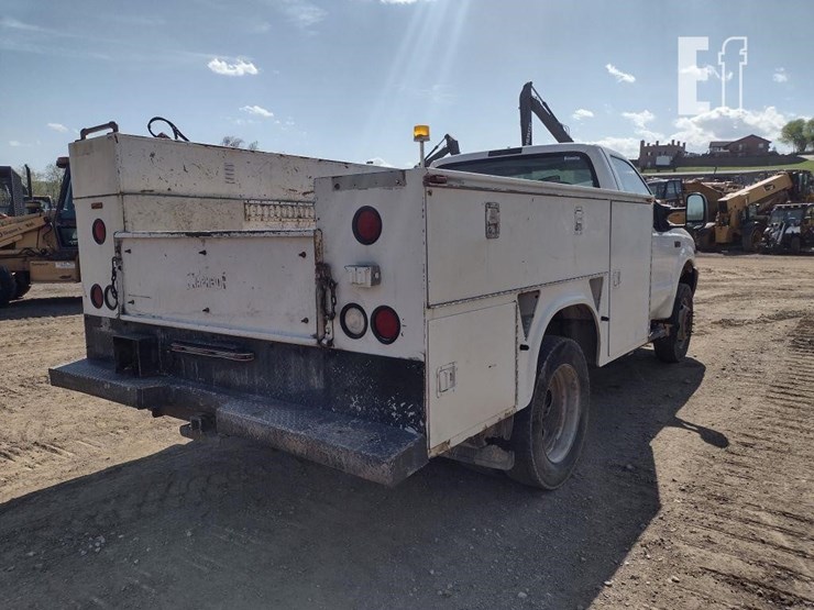 2005-ford-f450-image-36