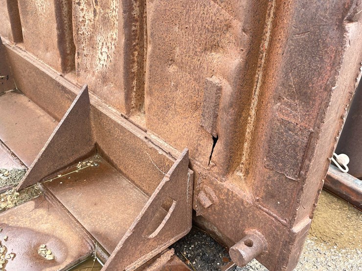 #4070-•-man-hole-trench-box-image-10