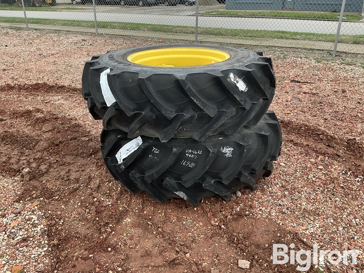 john-deere-28-image-1