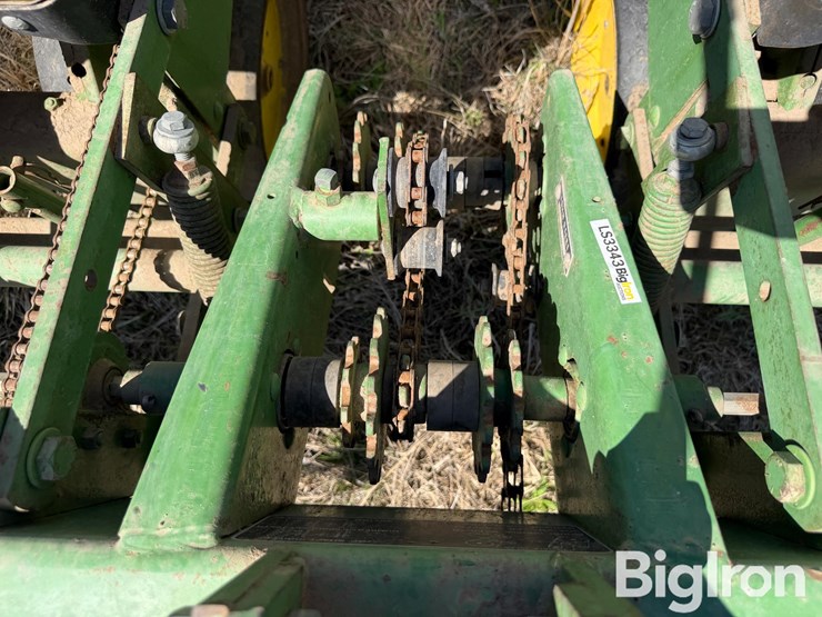 john-deere-7100-image-20