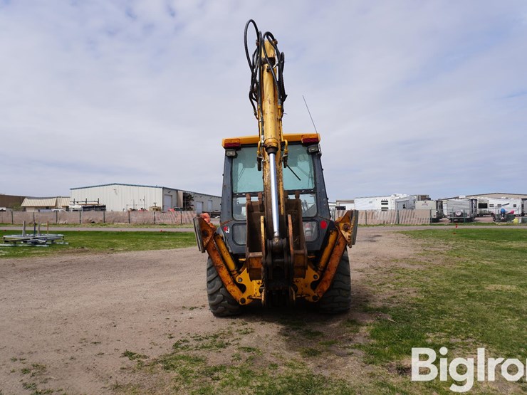 2000-deere-310se-image-6