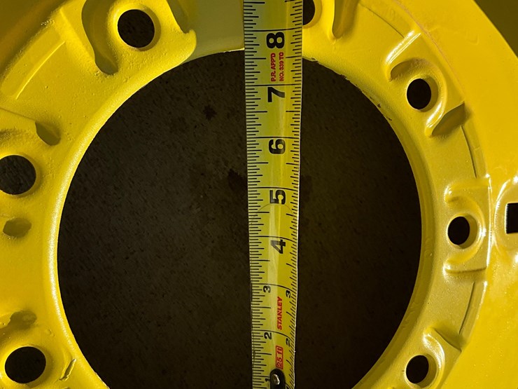 john-deere-34-image-11