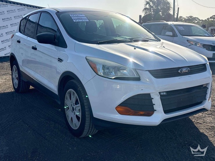 2016-ford-escape-image-2