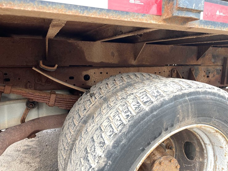 2006-ford-f450-xl-image-23
