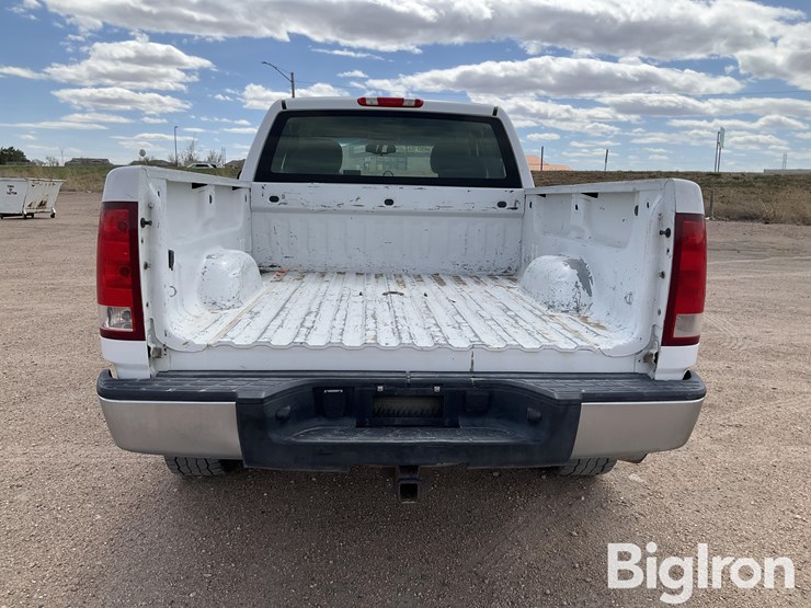 2007-gmc-sierra-1500-image-6