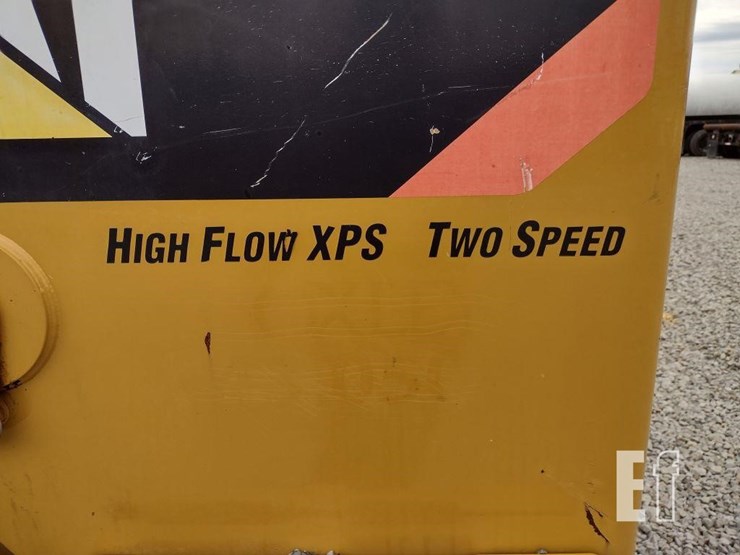 2016-caterpillar-246d-image-18