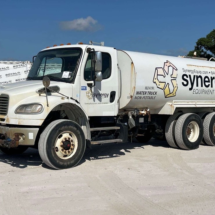 2019 FREIGHTLINER M2 106
