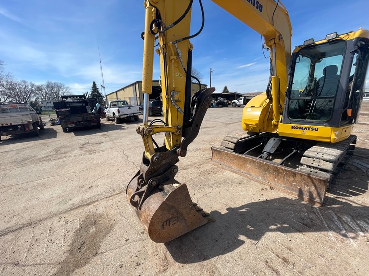 2014-komatsu-pc78-image-40