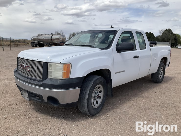 2007-gmc-sierra-1500-image-1