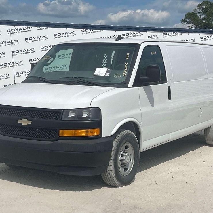 2019 CHEVROLET EXPRESS 2500
