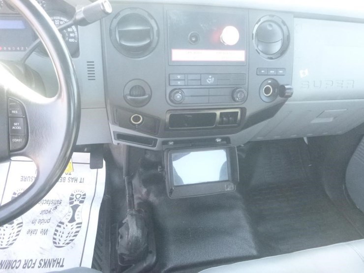 2012-ford-f650-image-14