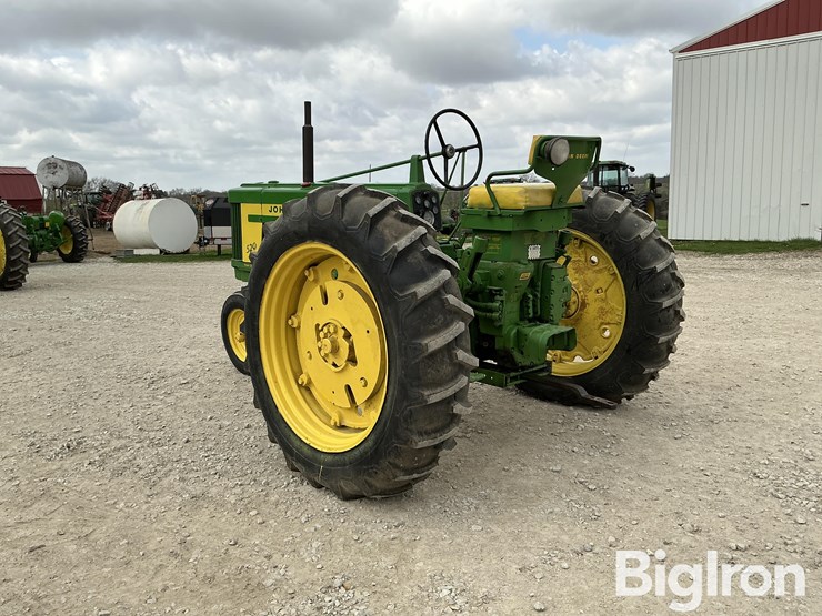 1958-john-deere-520-image-7