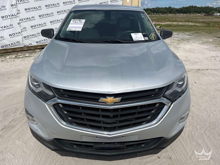 2018-chevrolet-equinox-image-24